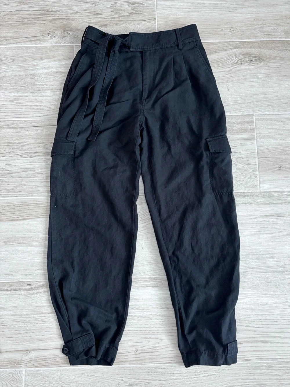 Banana Republic Tencel Linen Cargo Pant Pants Black Women’s Size 6 Long